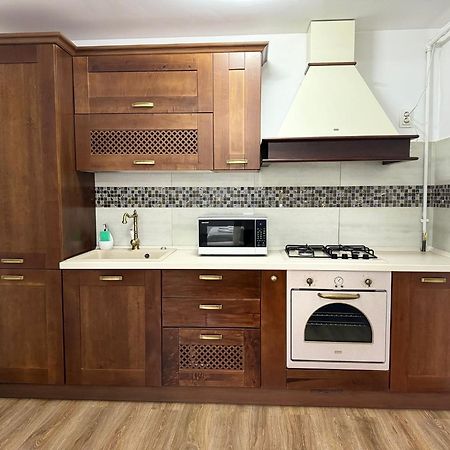 Best View Ap With Parking And 2 Bathrooms Sinaia Eksteriør billede