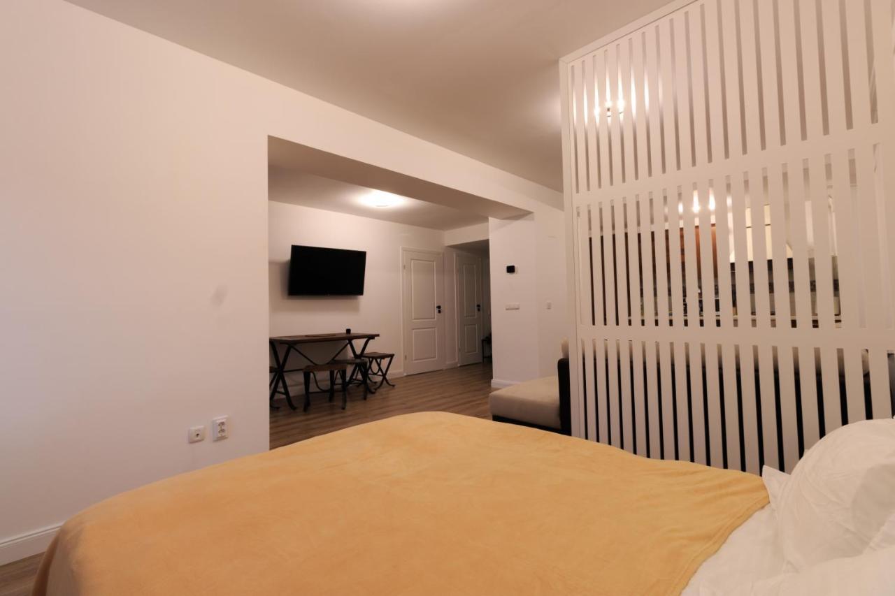 Best View Ap With Parking And 2 Bathrooms Sinaia Eksteriør billede
