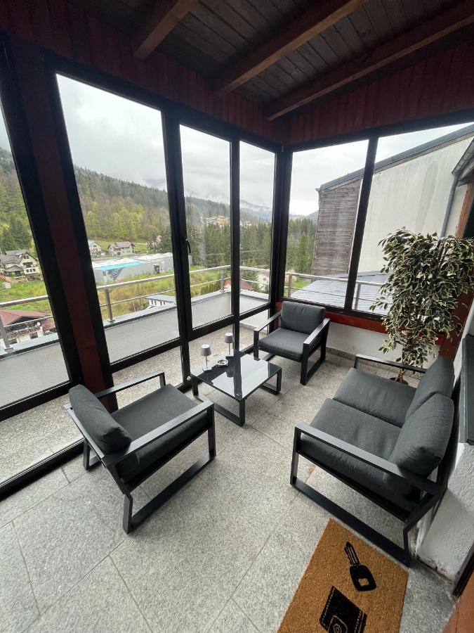 Best View Ap With Parking And 2 Bathrooms Sinaia Eksteriør billede