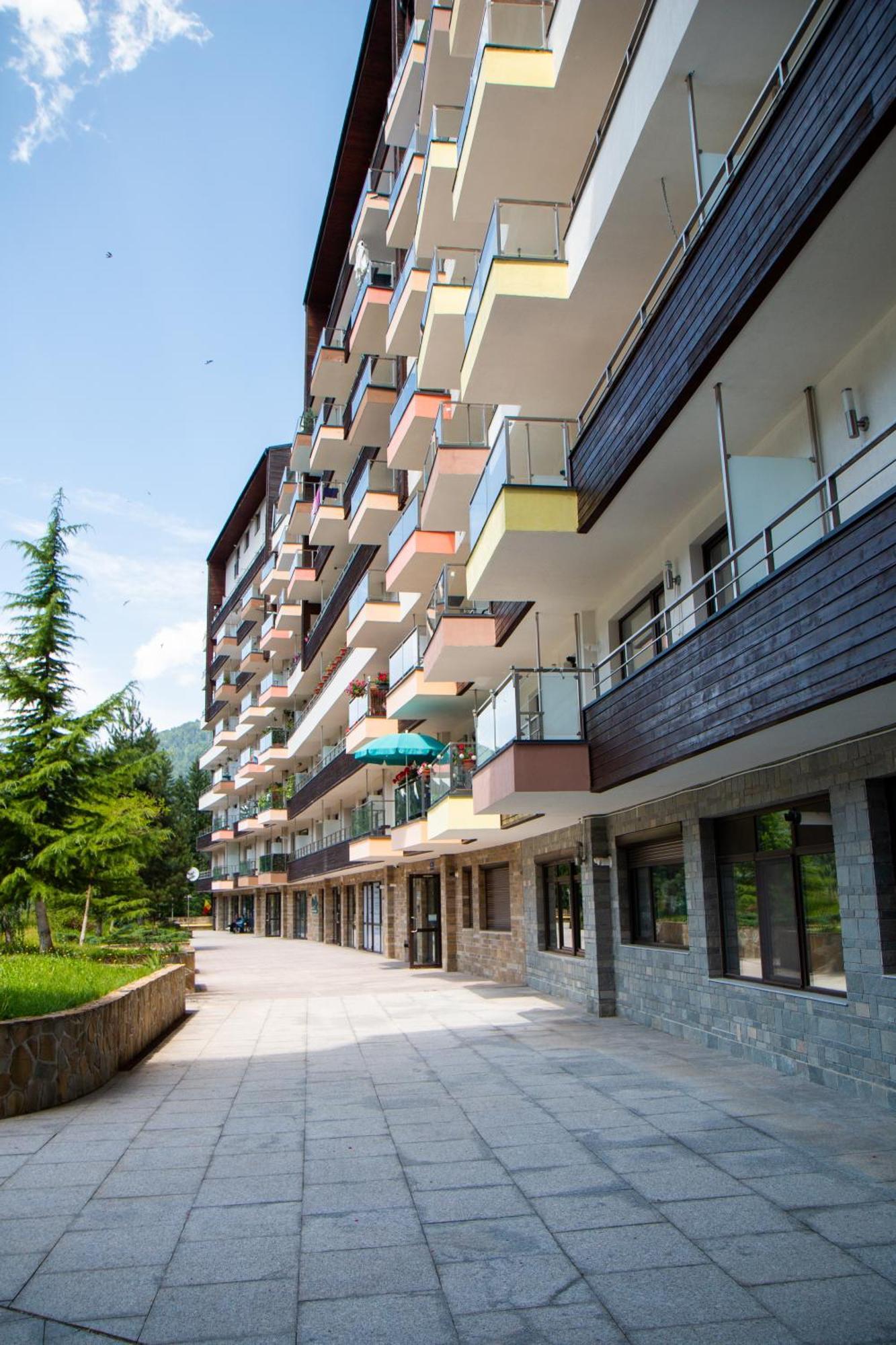 Best View Ap With Parking And 2 Bathrooms Sinaia Eksteriør billede